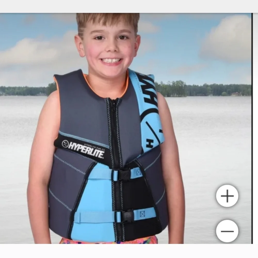Hyperlite youth Life Vest Kids Large 55lbs to 88 lbs camouflage